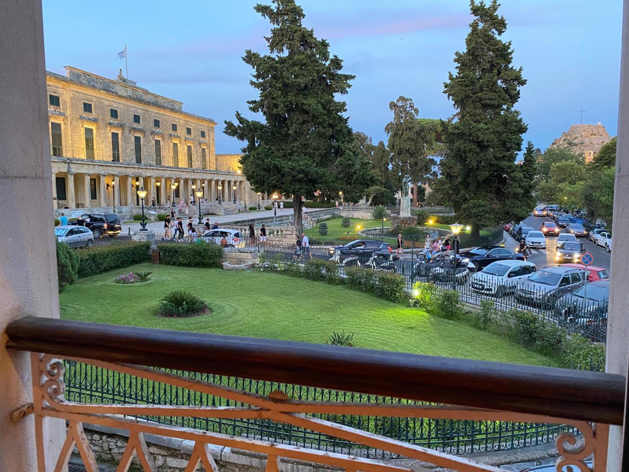 Palazzo Luxury Suite - View To Liston Square & Old Fortress Of Corfu Old Town Luaran gambar
